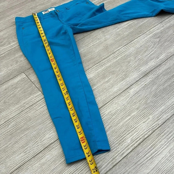🎈4 LISTINGS FOR $20! LEI Ashley Low Rise Straight Leg Pants sz 9 - Picture 8 of 11